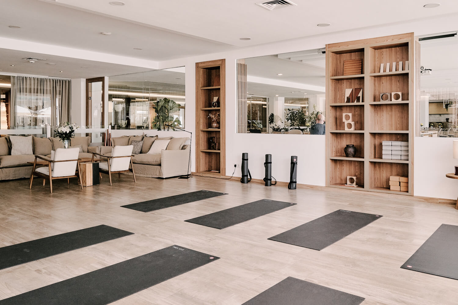 Sala De Yoga Relax Bienestar Helios Mallorca 1