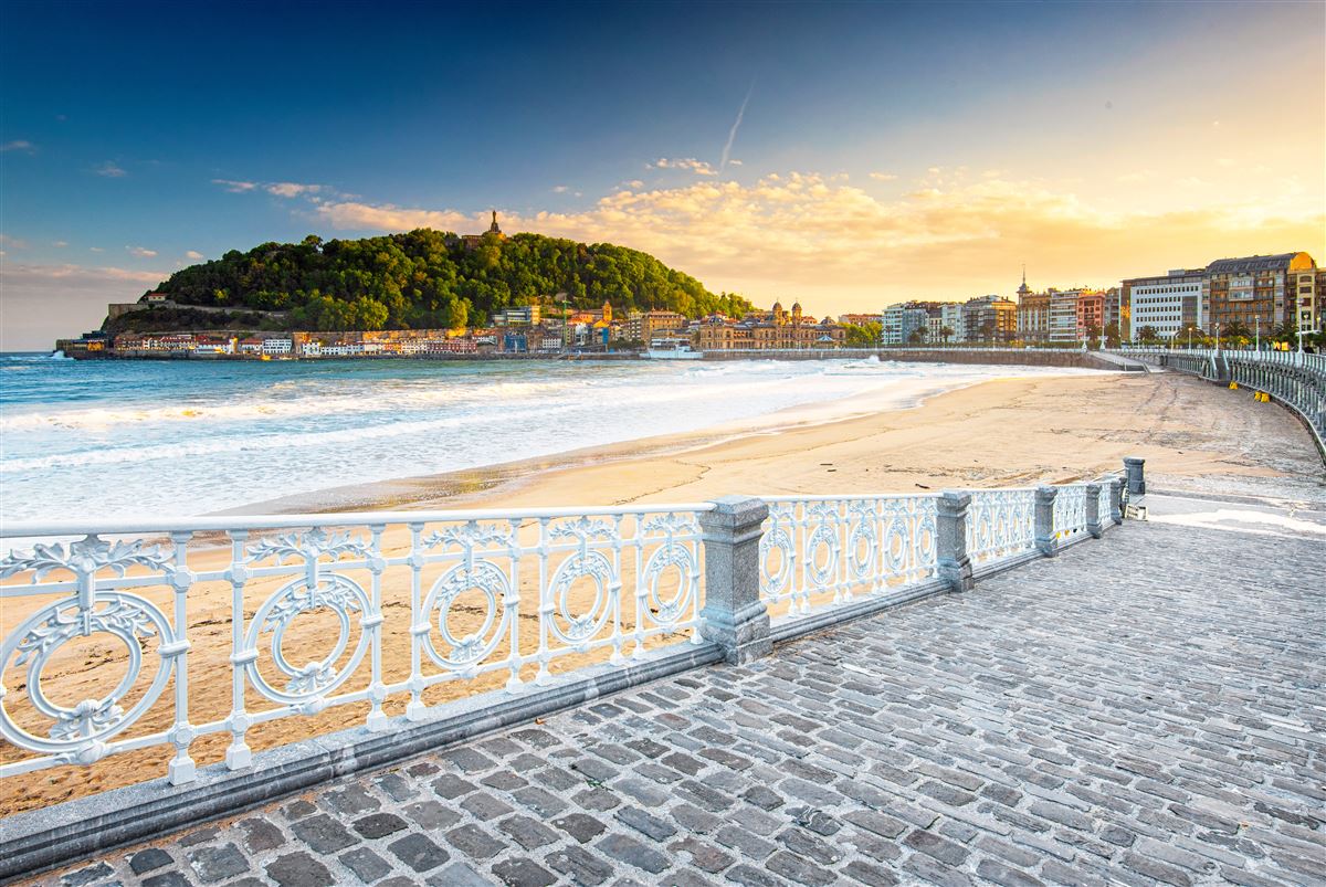 Xl Spanien Baskenland Strand In San Sebastian AS Tour 314149076 Ie