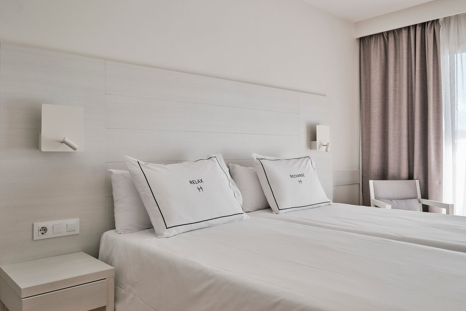 Habitacion Confort Relax Recharge 1