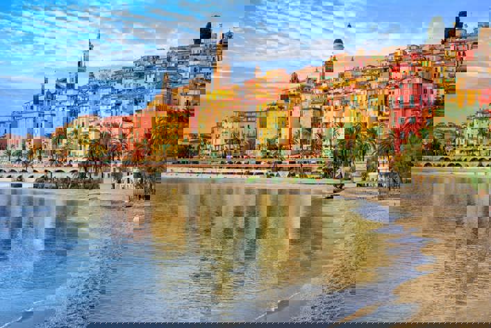 Ville De Menton Istock 805553090 1800X1201