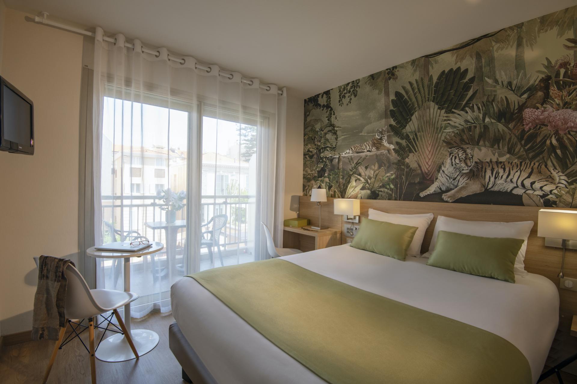 Hotel Chambord Rooms 137055 1920 1080 Auto