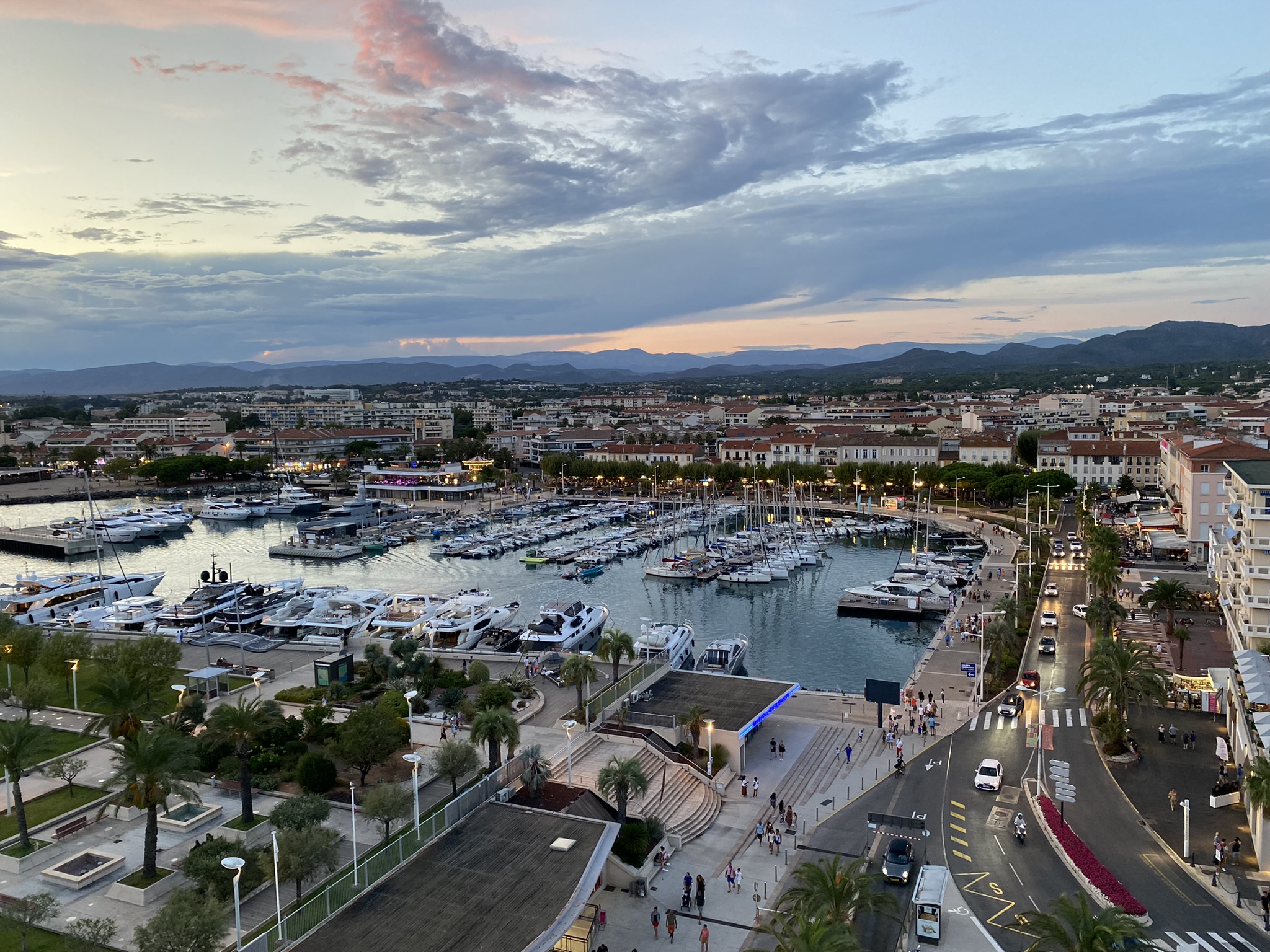 Vue Du Vieux Port De Saint Raphaël Depuis La Grande Roue