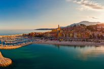 Photo Menton Shutterstock Kopiera