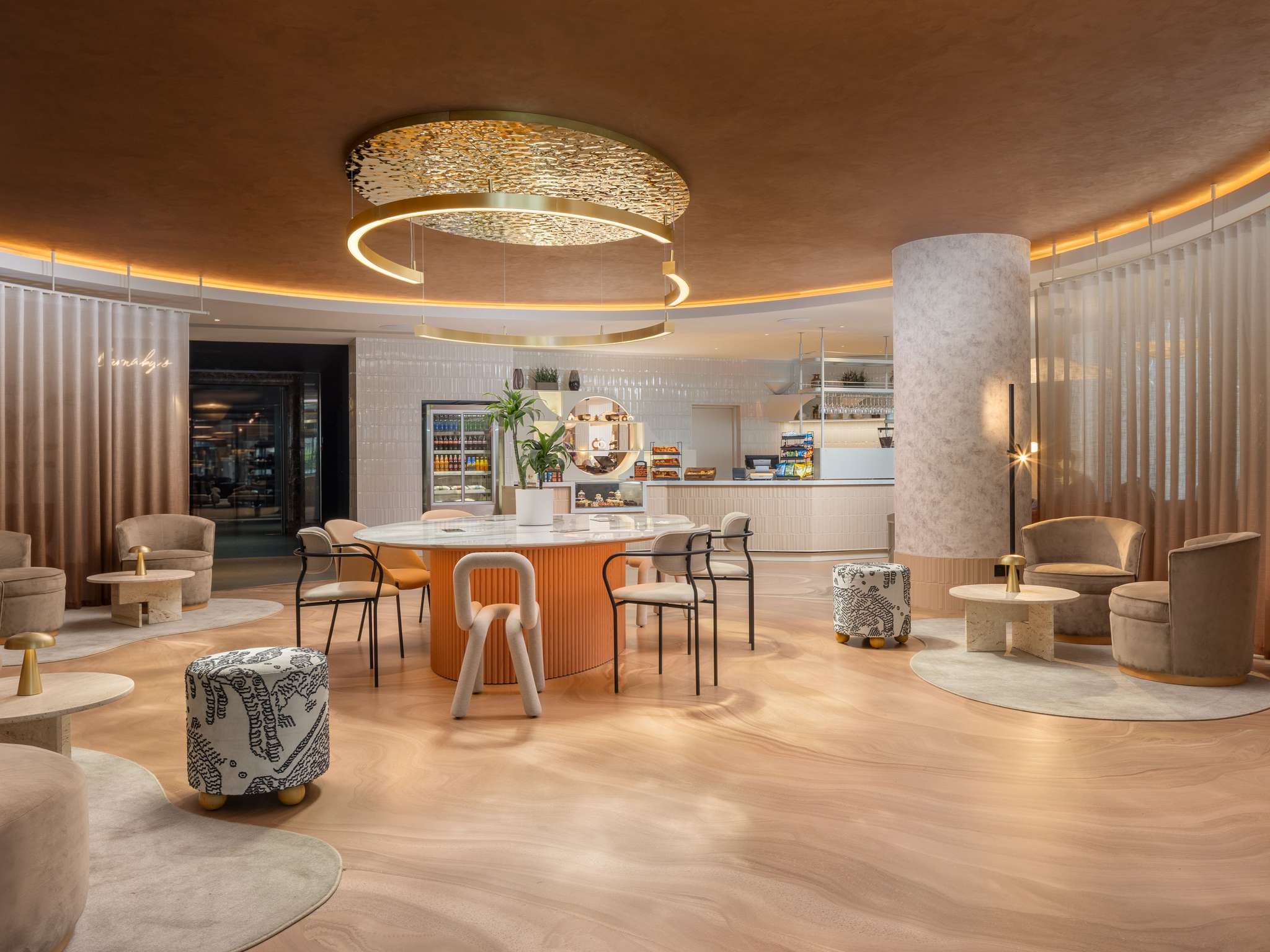 C0v5 Ho 00 P 2048X1536