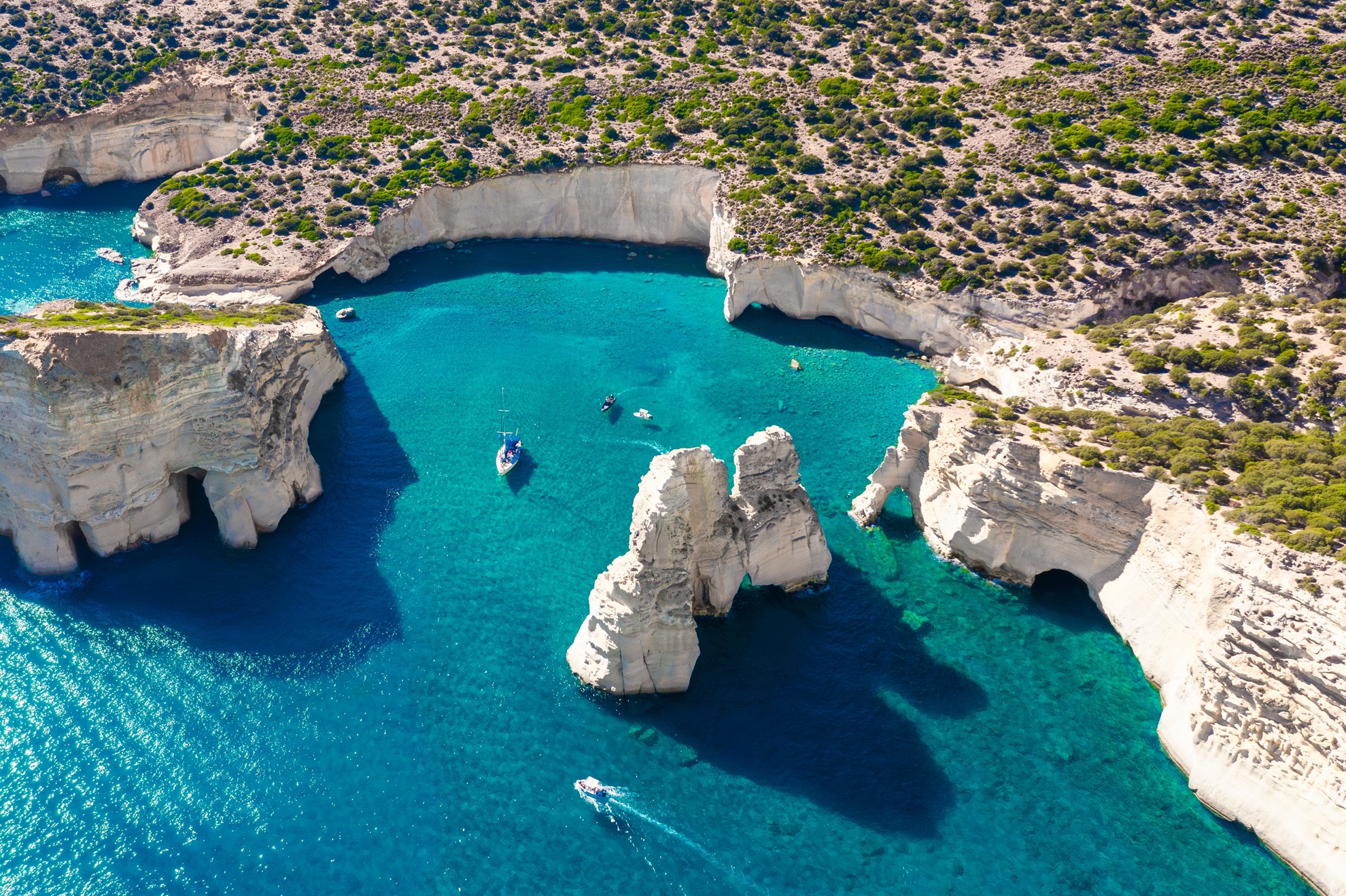 Aquatta Milos Boat Tours